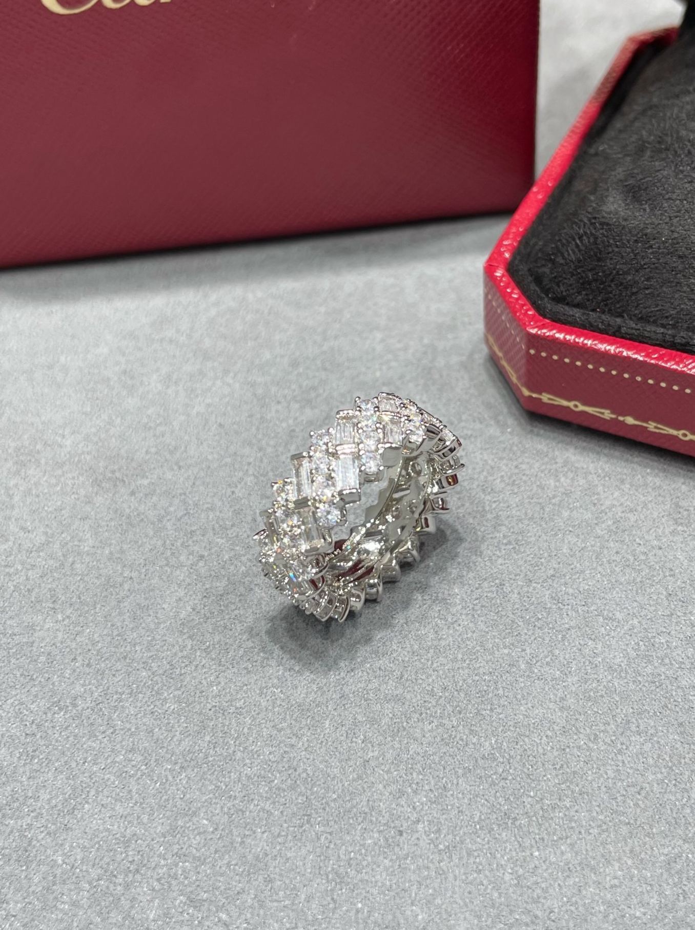 カルティエ「Cartier」
