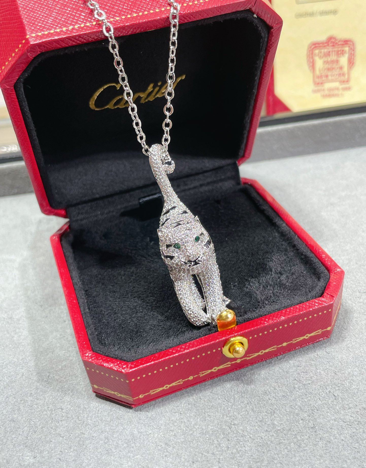 カルティエ「Cartier」