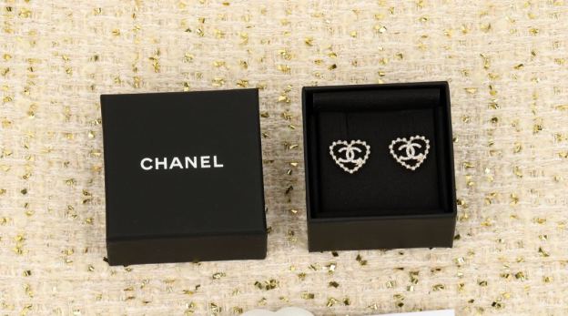 シャネル「Chanel」