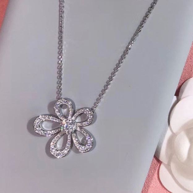ヴァン クリーフ＆アーペル「Van Cleef & Arpels」