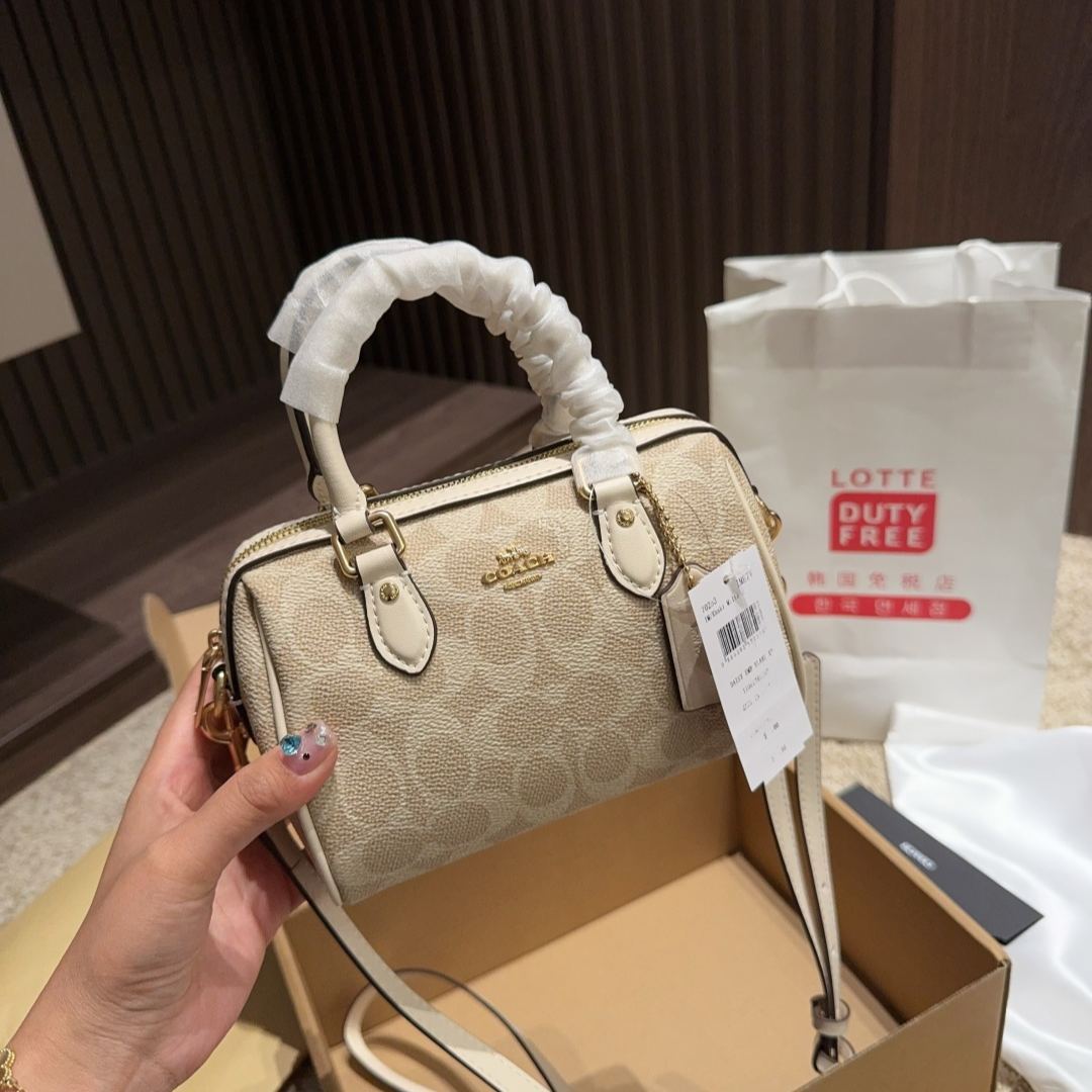 コーチ「Coach」ローアン サッチェル バッグ ブロックド シグネチャー キャンバス