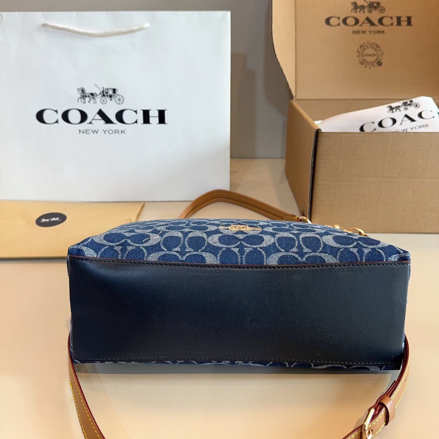 コーチ「Coach」ローレル ショルダー バッグ シグネチャー デニム