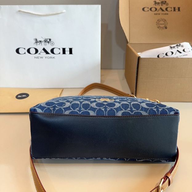 コーチ「Coach」ローレル ショルダー バッグ シグネチャー デニム