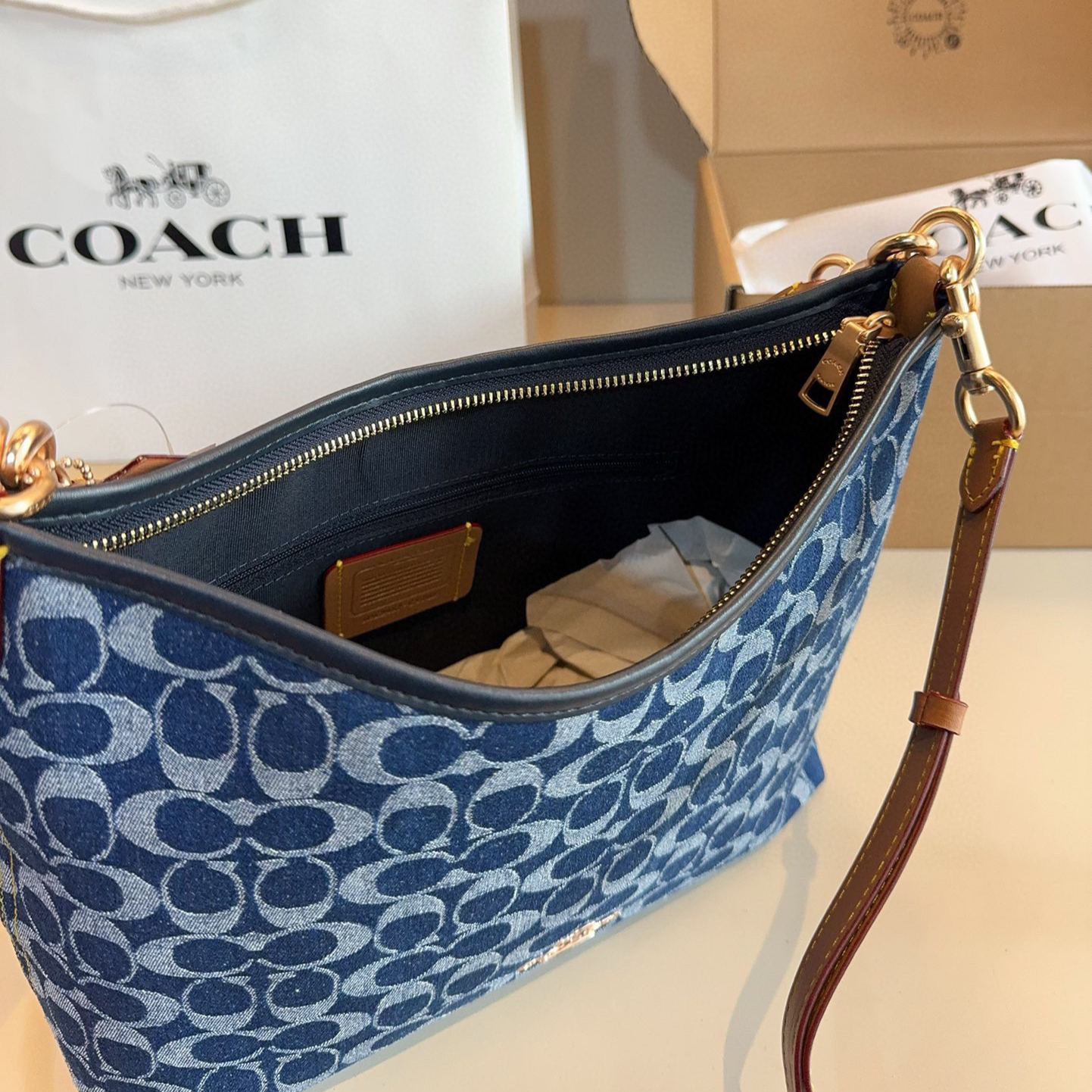 コーチ「Coach」ローレル ショルダー バッグ シグネチャー デニム