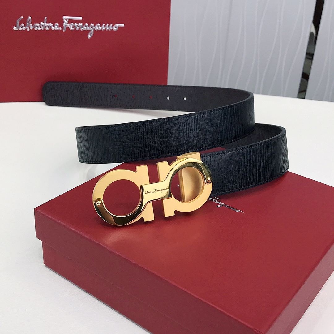 フェラガモ「Ferragamo」リバーシブルベルト「デュアルバックル」