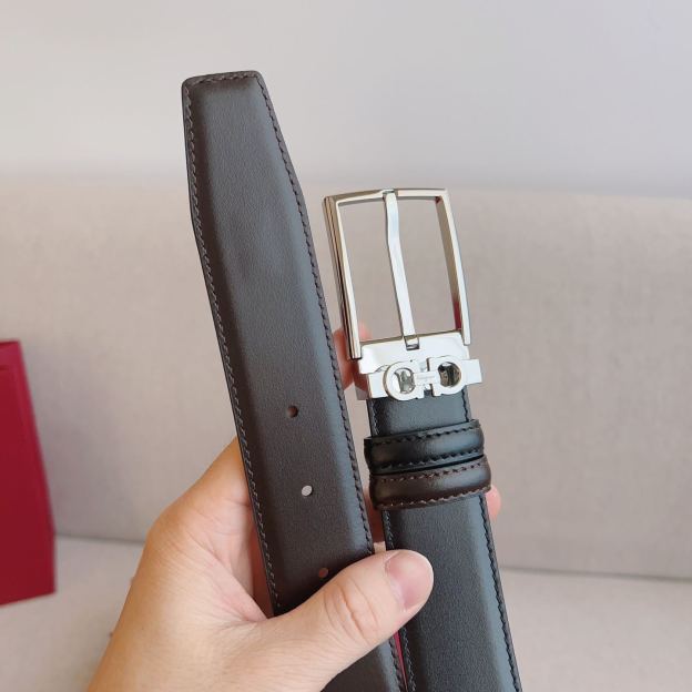 フェラガモ「Ferragamo」リバーシブルベルト