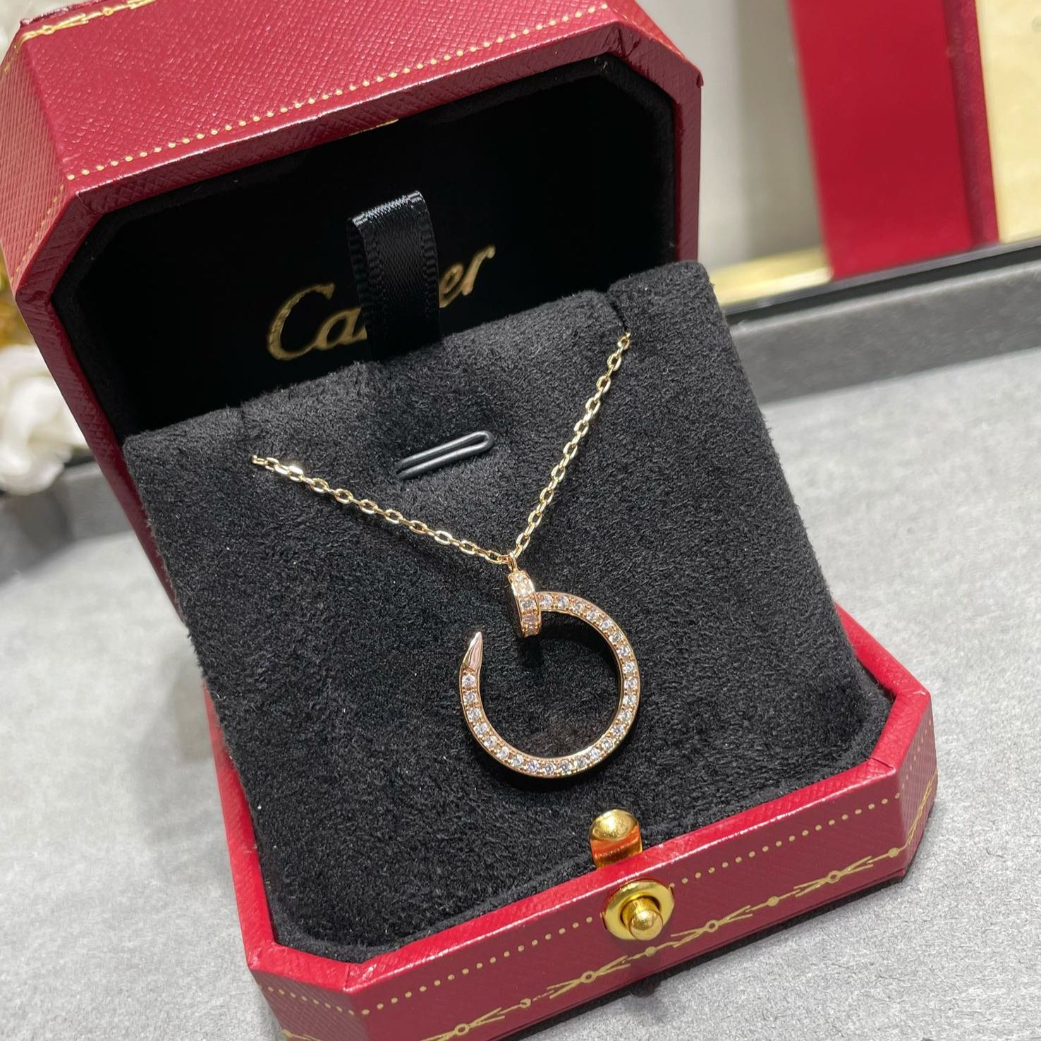 カルティエ「Cartier」