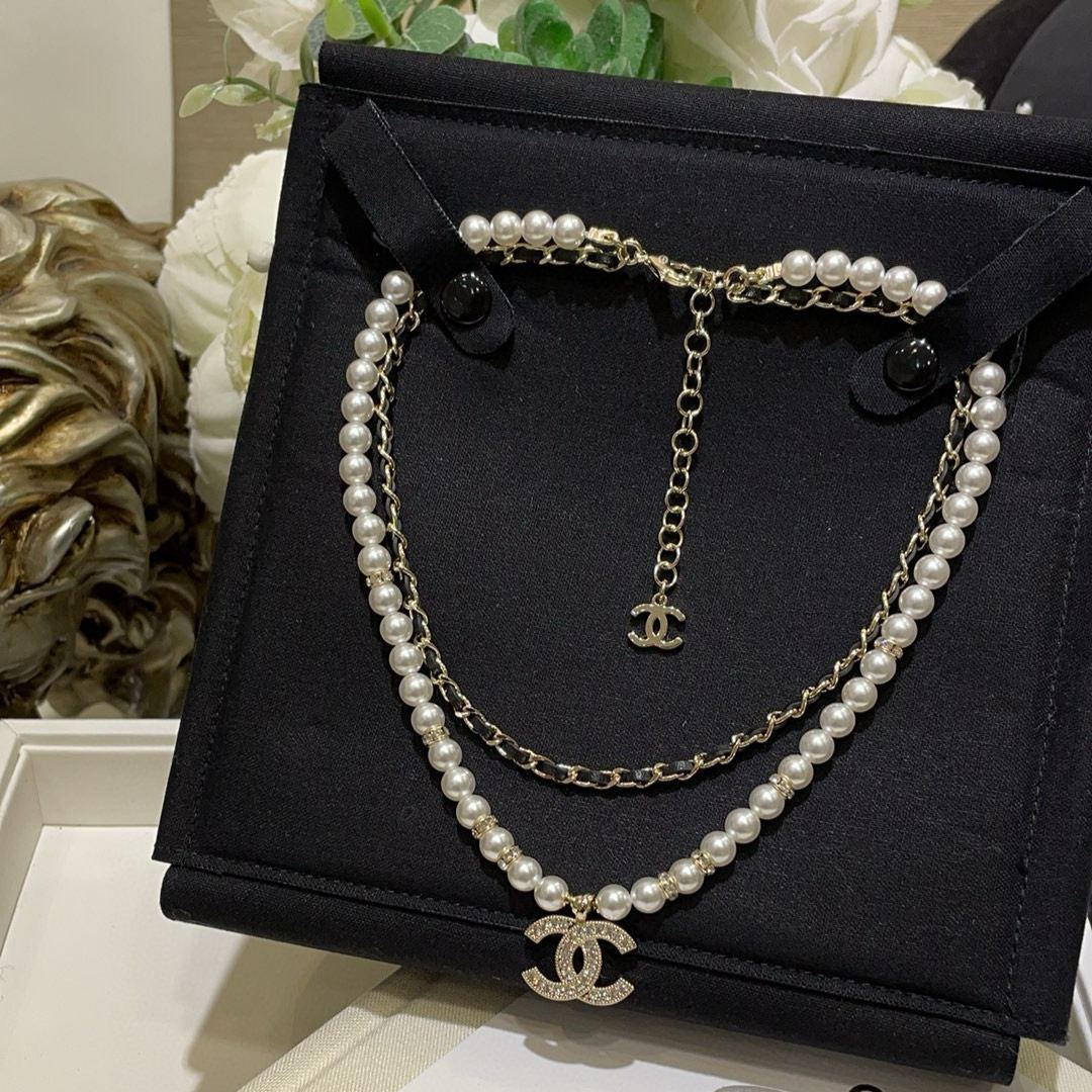 シャネル「Chanel」