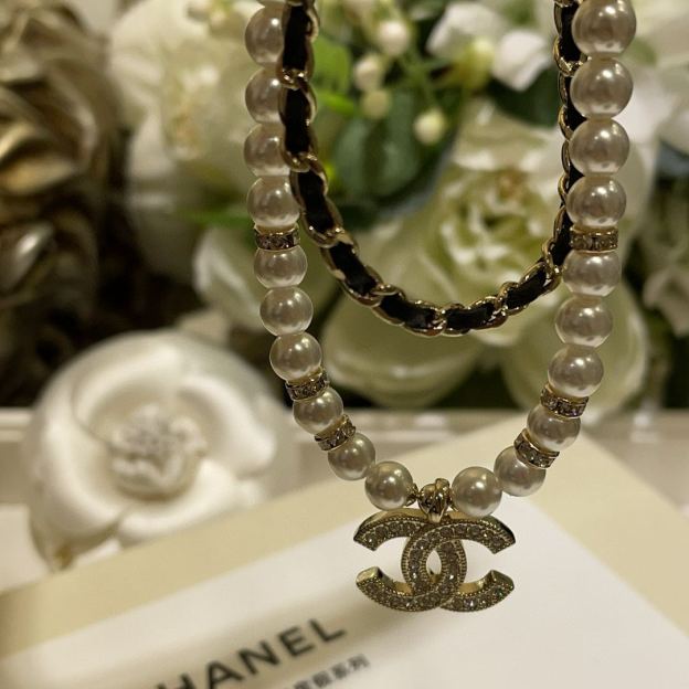 シャネル「Chanel」