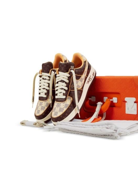 「コラボモデル」Louis Vuitton x Nike Air Force 1 Low スニーカー
