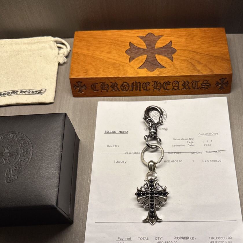 クロムハーツ「Chrome Hearts」キーホルダー＆バッグチャーム - トレンドシンボル