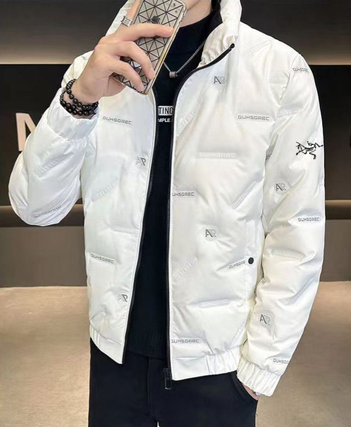 アークテリクス「ARC'TERYX」プリント オーバーサイズ ダウンジャケット