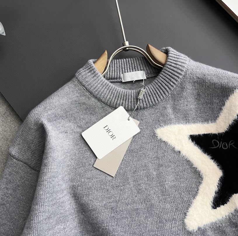 ディオール「Dior」秋冬新作ニットクルーネックセーター