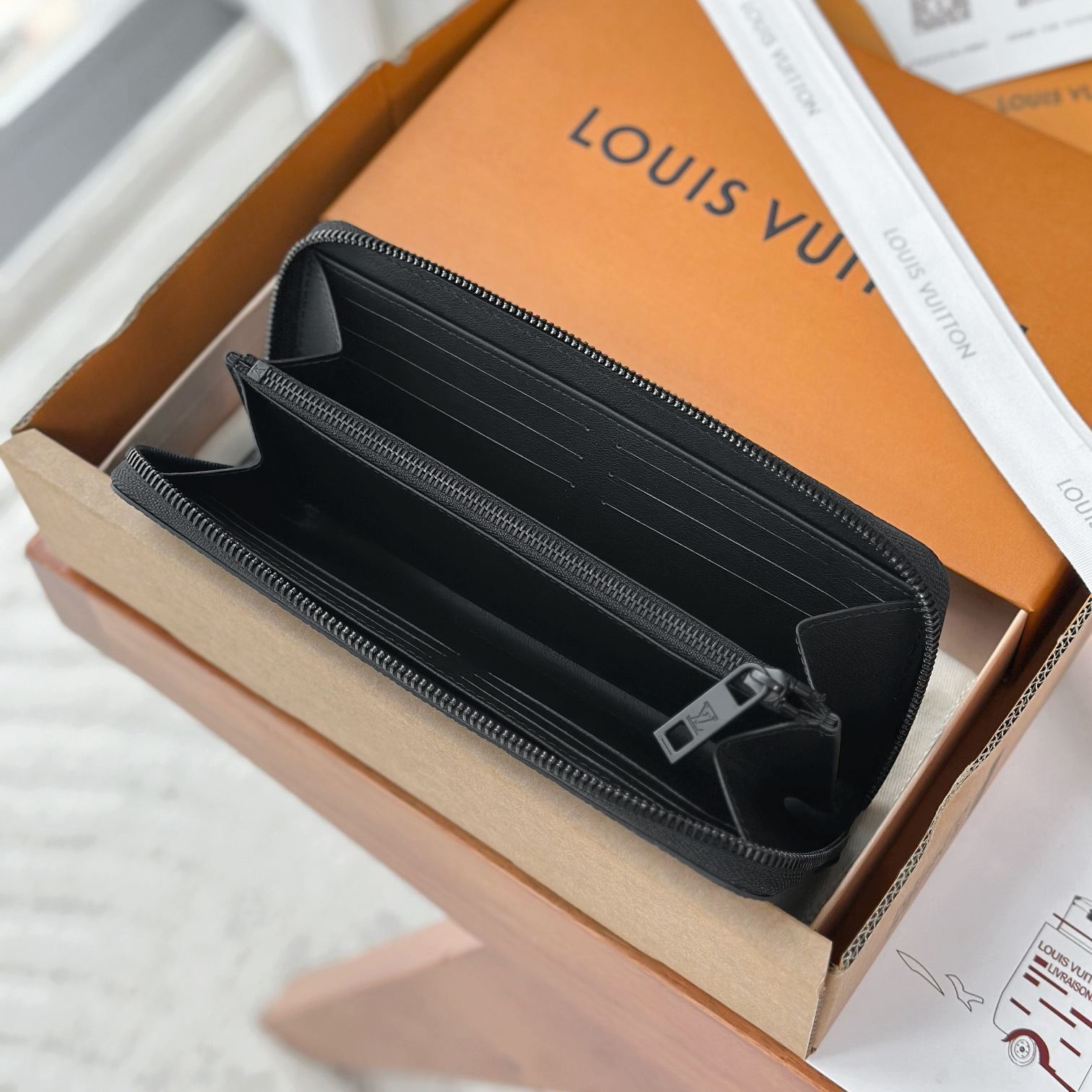 ルイ・ヴィトン ジッピーウォレット･ホリゾンタル