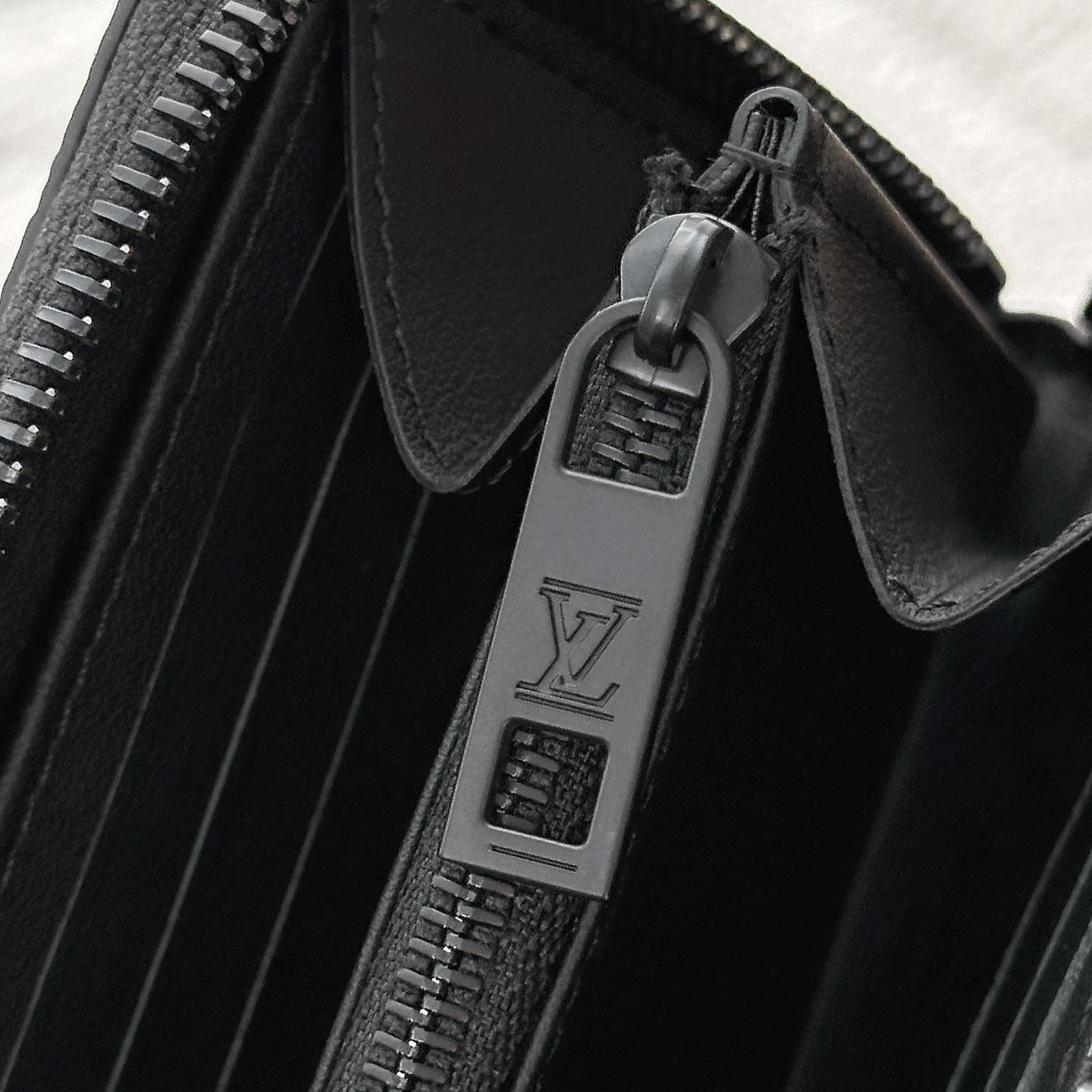 ルイ・ヴィトン ジッピーウォレット･ホリゾンタル