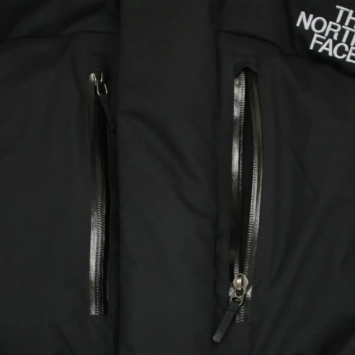 【特価人気商品】ザ・ノースフェイス ピークヒマラヤ登山シリーズ フード付きダウンジャケット