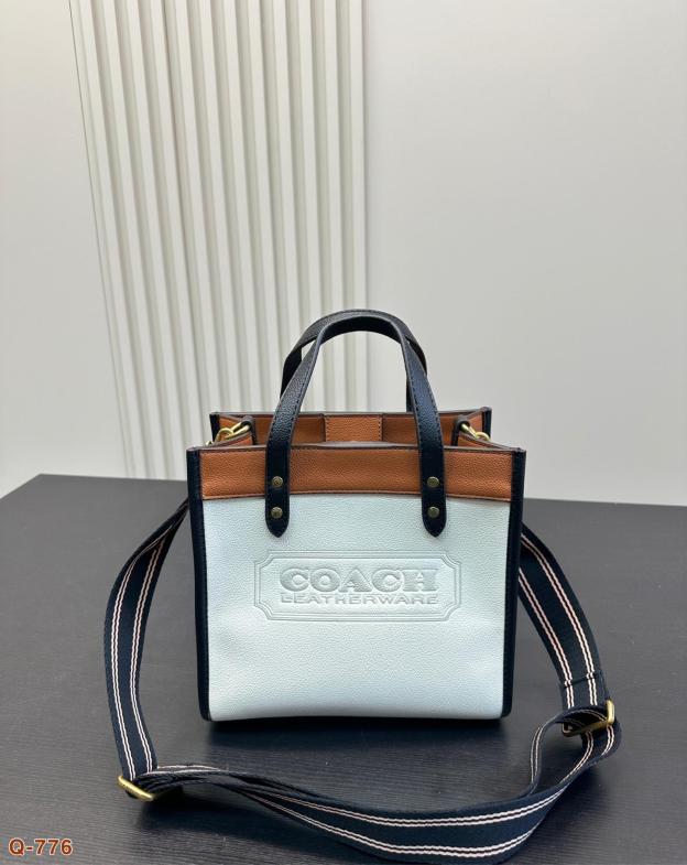 コーチ(Coach)クラシックトートバッグ