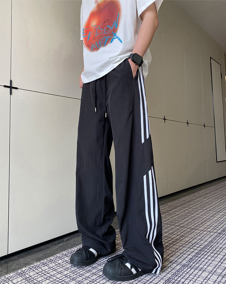 新款運動寬鬆直筒闊腿休閒褲