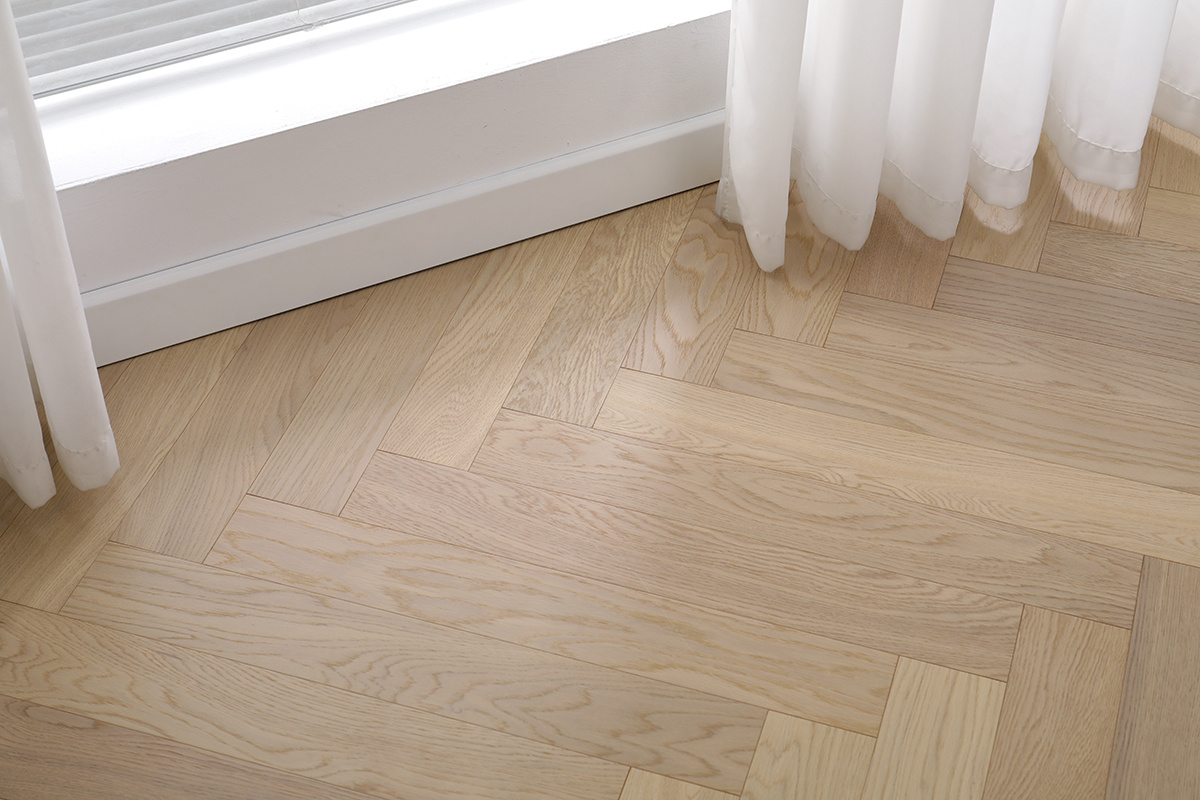 ARS605 brushed oak herringbone parquet flooring