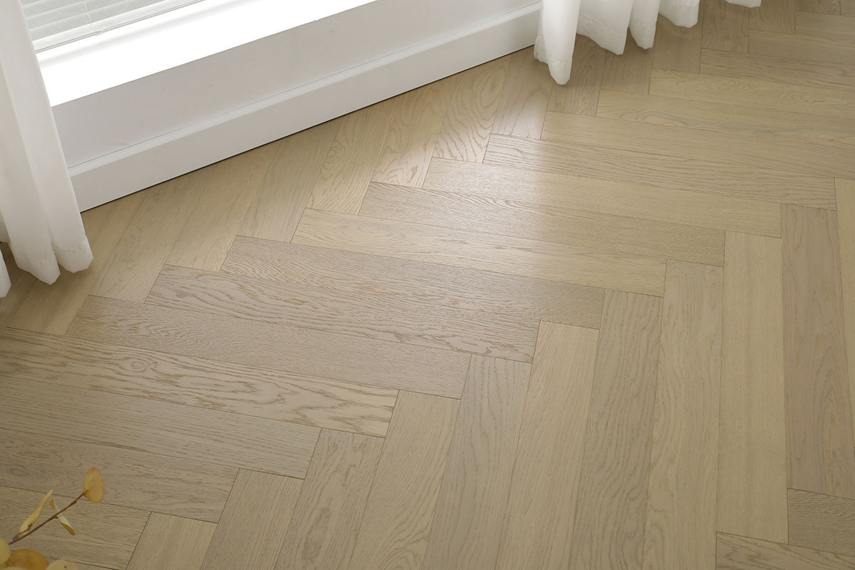 ARS606 brushed oak herringbone parquet flooring
