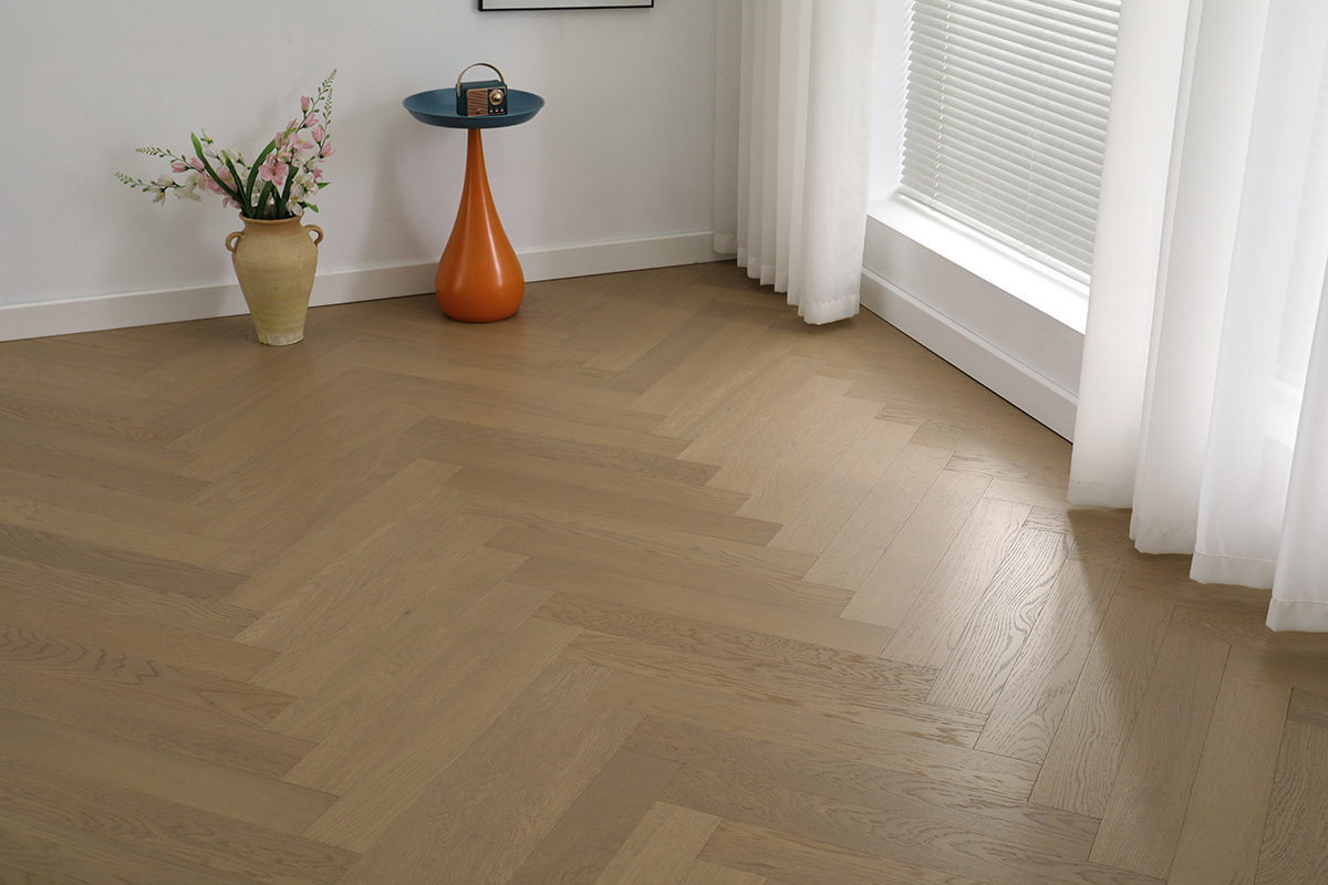ARS607 brushed oak herringbone parquet flooring
