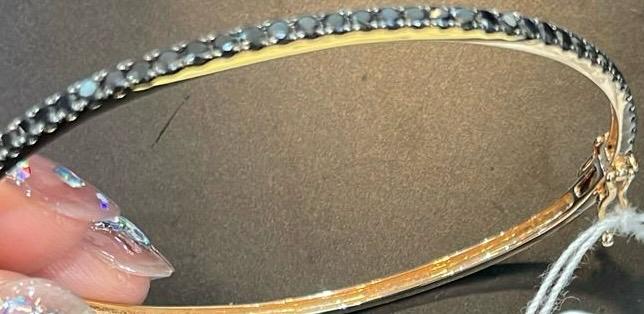 D20 Pave Diamond Bangle