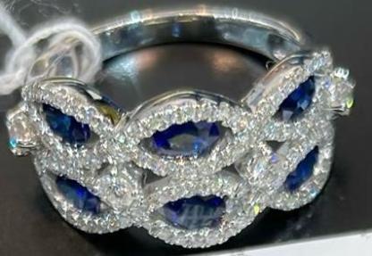 D7 Tri Diamond Ring