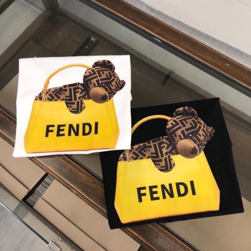 【FENDI公式旗艦店】 Tシャツ ご好評に付き再入荷！