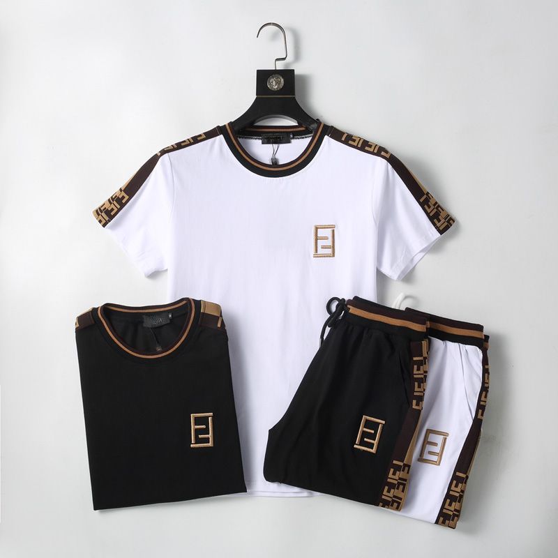 【FENDI公式旗艦店】 半袖ショートパンツスーツ ご好評に付き再入荷！