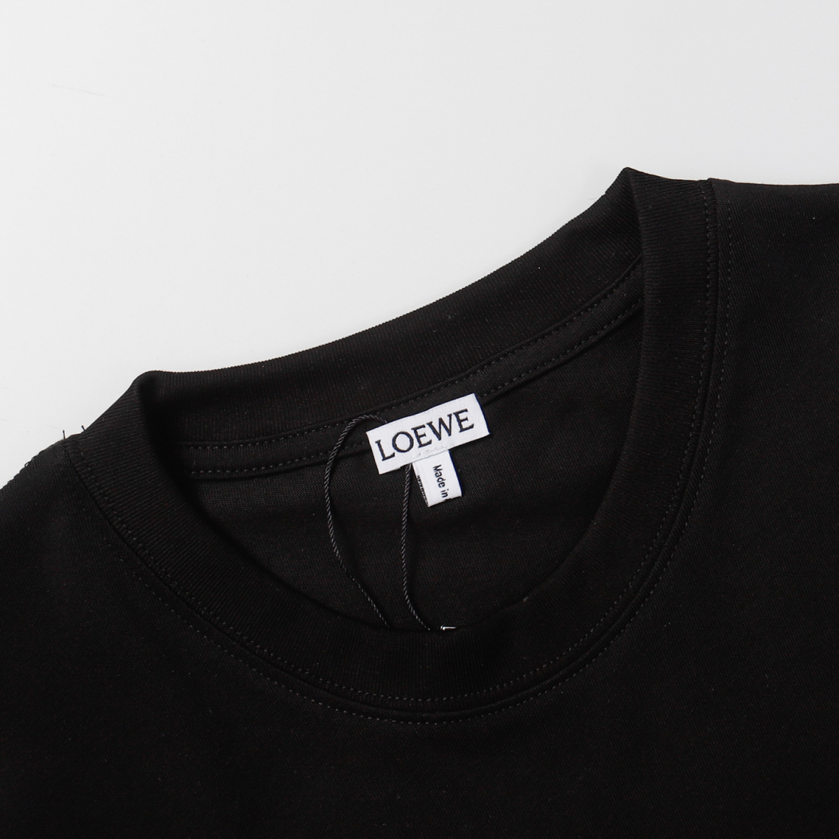 【LOEWE 公式旗艦店】（ロエベ）Tシャツ、ご好評に付き再入荷！
