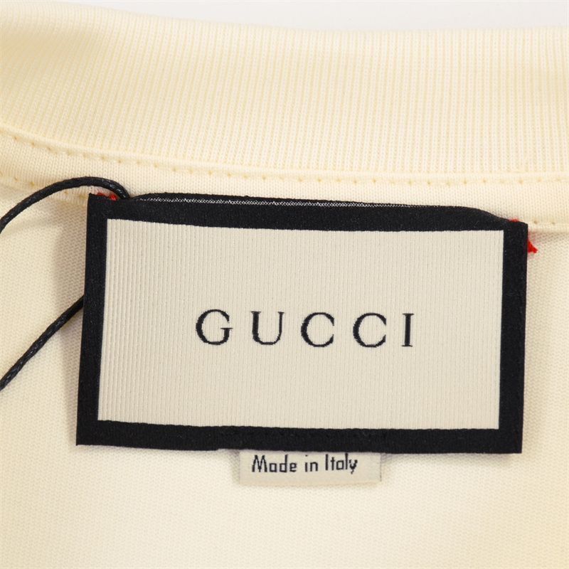 【Gucci 】（グッチ）Tシャツ ご好評に付き再入荷！