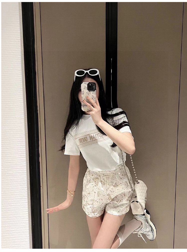 【DIOR 公式旗艦店】ディオール Tシャツ ご好評に付き再入荷！