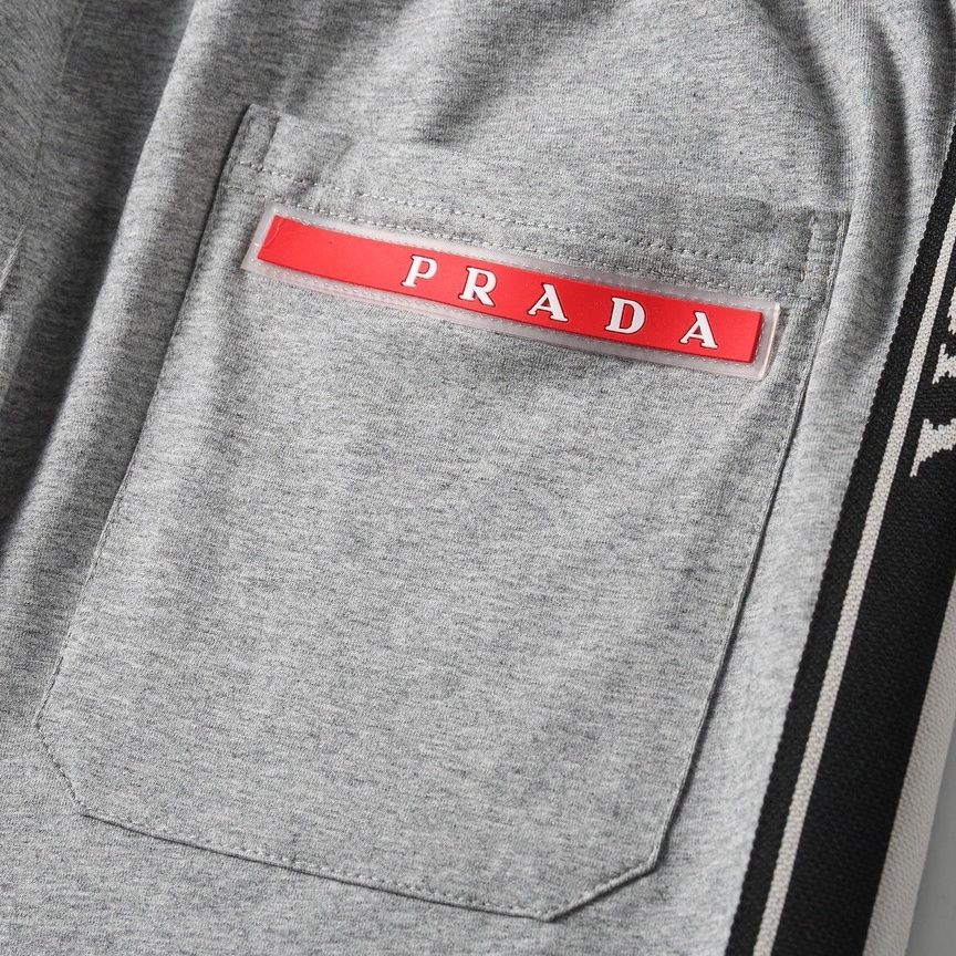 【PRADA公式旗艦店】 半袖ショートパンツスーツ ご好評に付き再入荷！