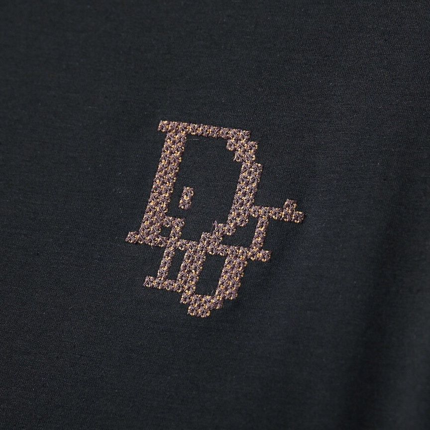 【DIOR公式旗艦店】 半袖ショートパンツスーツ ご好評に付き再入荷！