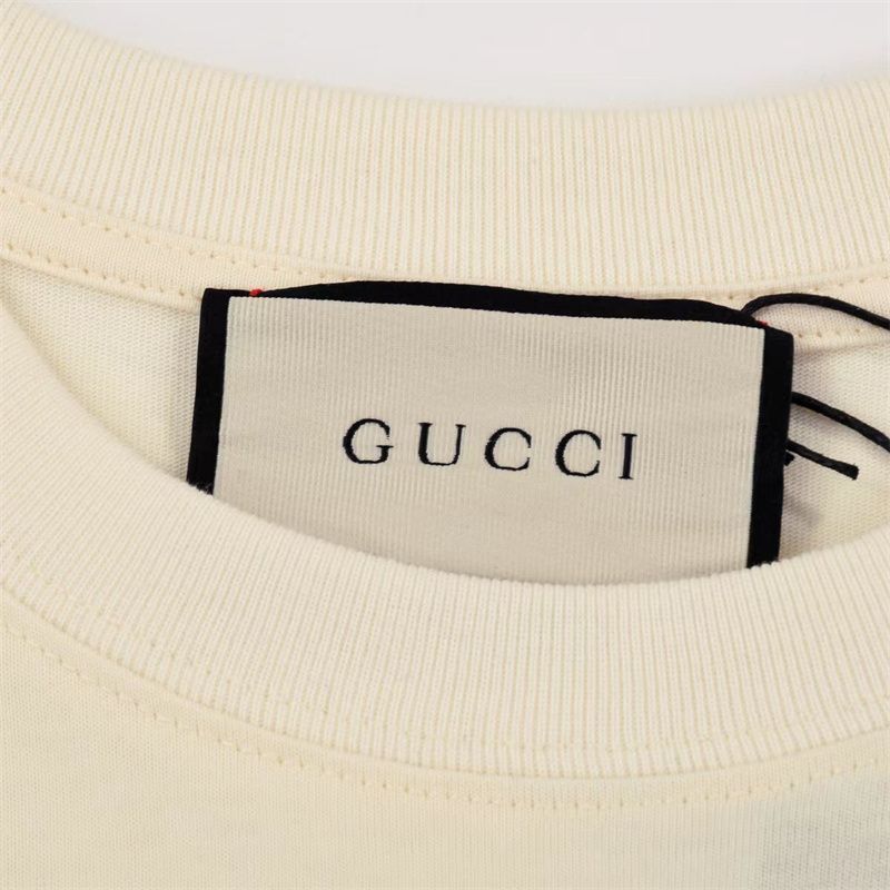 【GUCCI公式旗艦店】クッチ Tシャツ ご好評に付き再入荷！