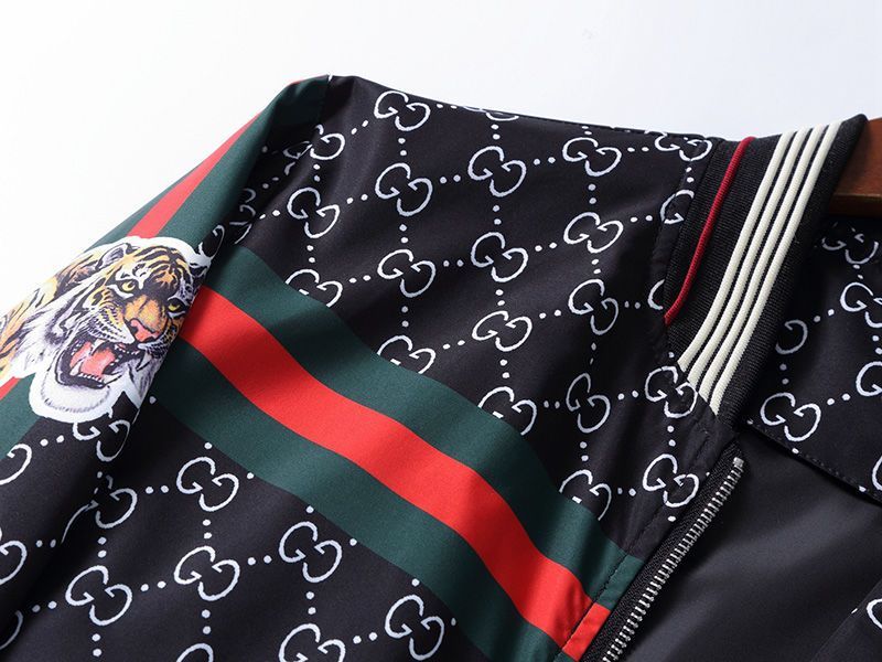 【GUCCI 旗艦店】（グッチ） ジャケット、ご好評に付き再入荷！！