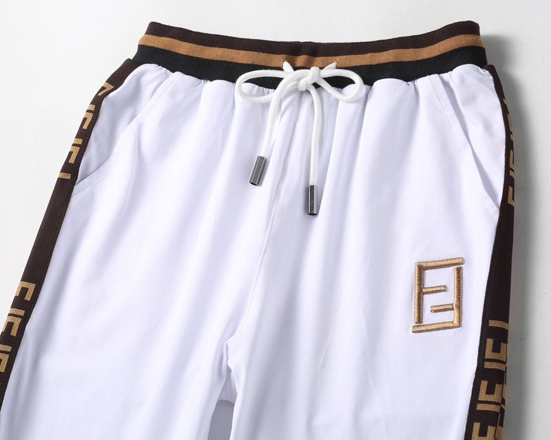 【FENDI公式旗艦店】 半袖ショートパンツスーツ ご好評に付き再入荷！