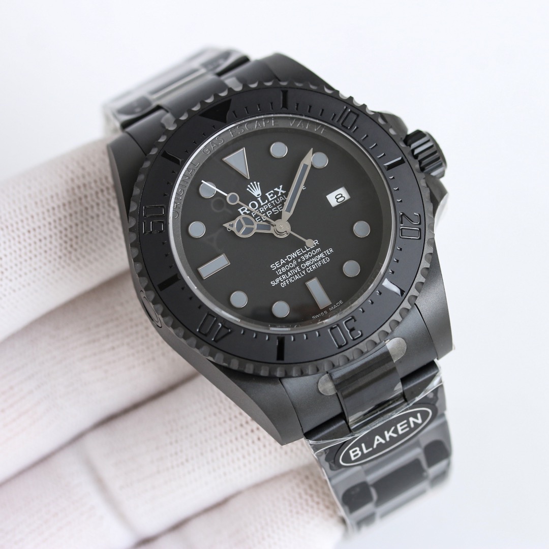 NEW 2025 ロレックス（スイスの腕時計ブランド）Rolex 44mm 鉄 黒水妖怪 大魔王 機械式時計
