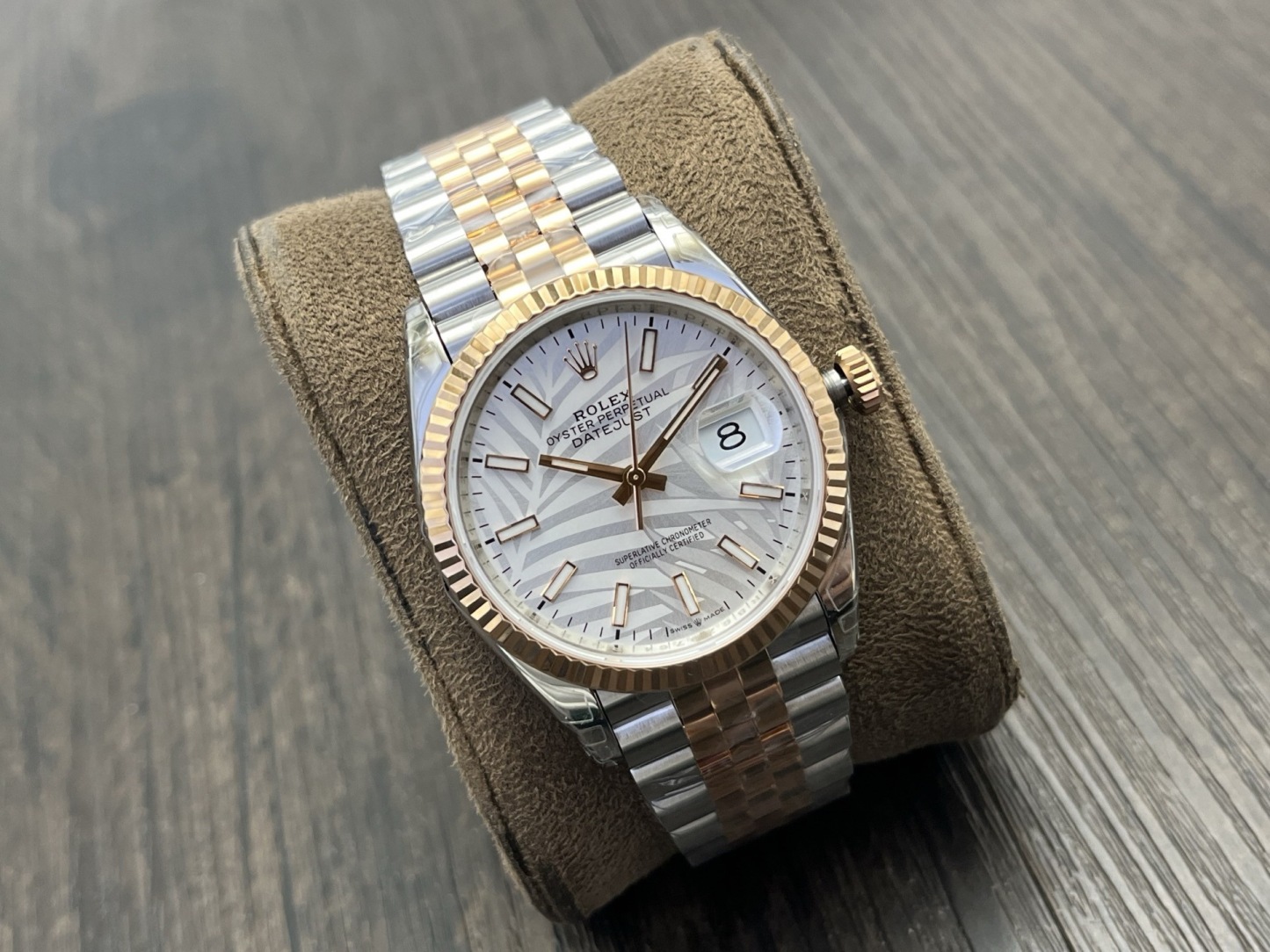 NEW 2025 ロレックス（スイスの腕時計ブランド）Rolex  Land-Dweller 40mm機械式時計