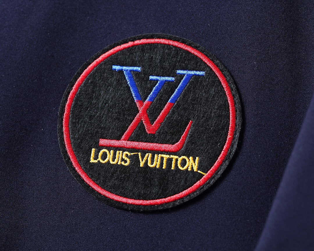 【LOUIS VUITTON】( ルイ・ヴィトン) スーツ【即日出荷】ご好評に付き再入荷！