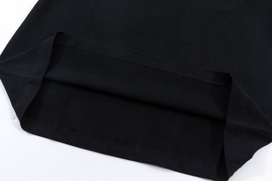 【GUCCI公式旗艦店】クッチ Tシャツ ご好評に付き再入荷！