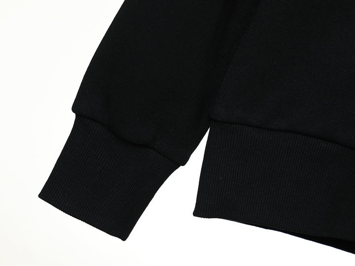 【MONCLER】モンクレール 男女兼用、ご好評に付き再入荷！