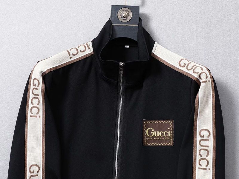 【GUCCI】男女兼用、ご好評に付き再入荷！