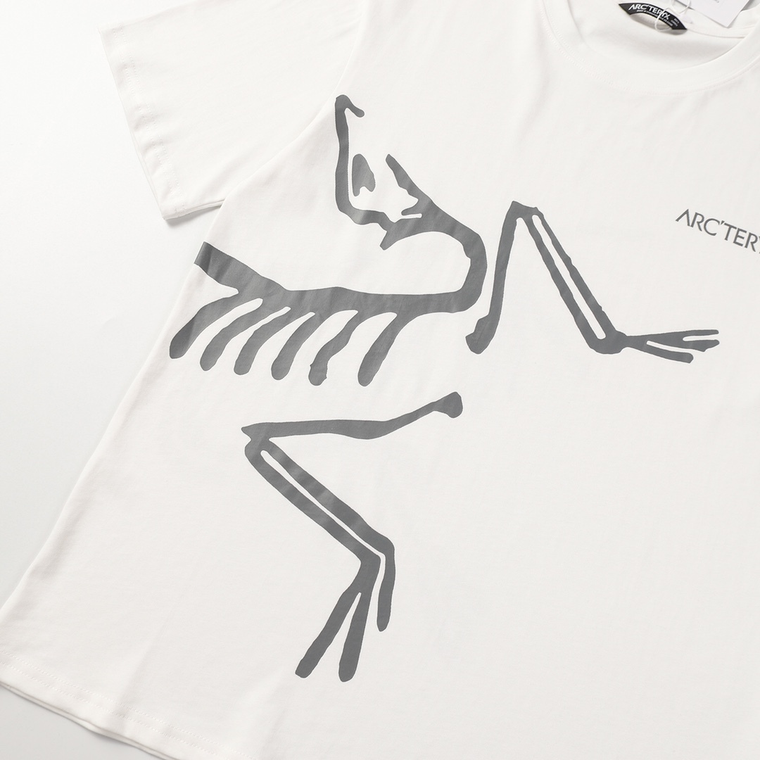 ARC’TERYX＊ロゴグラフィック ENVOY BIRDMARK T-SHIRT 24SS Tシャツ