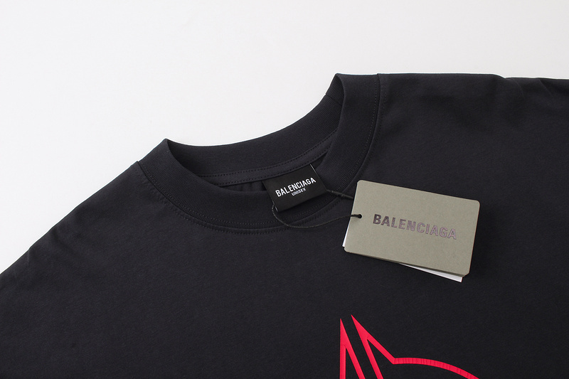 【BALENCIAGA】バレンシアガ 男女兼用、ご好評に付き再入荷！
