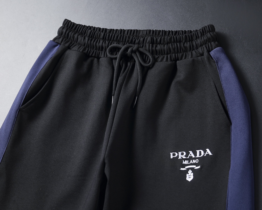 【Prada】( プラダ ) スーツ【即日出荷】ご好評に付き再入荷！
