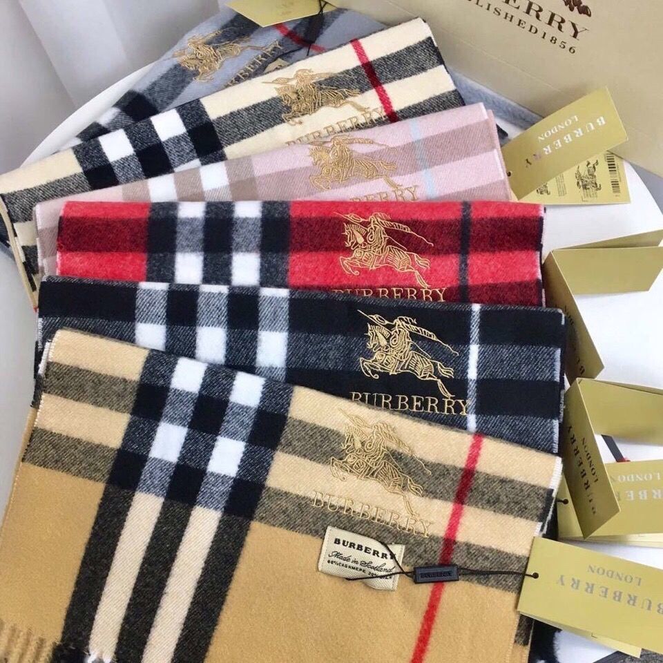 【BURBERRY】（バーバリー）リバーシブルスカーフ 9色