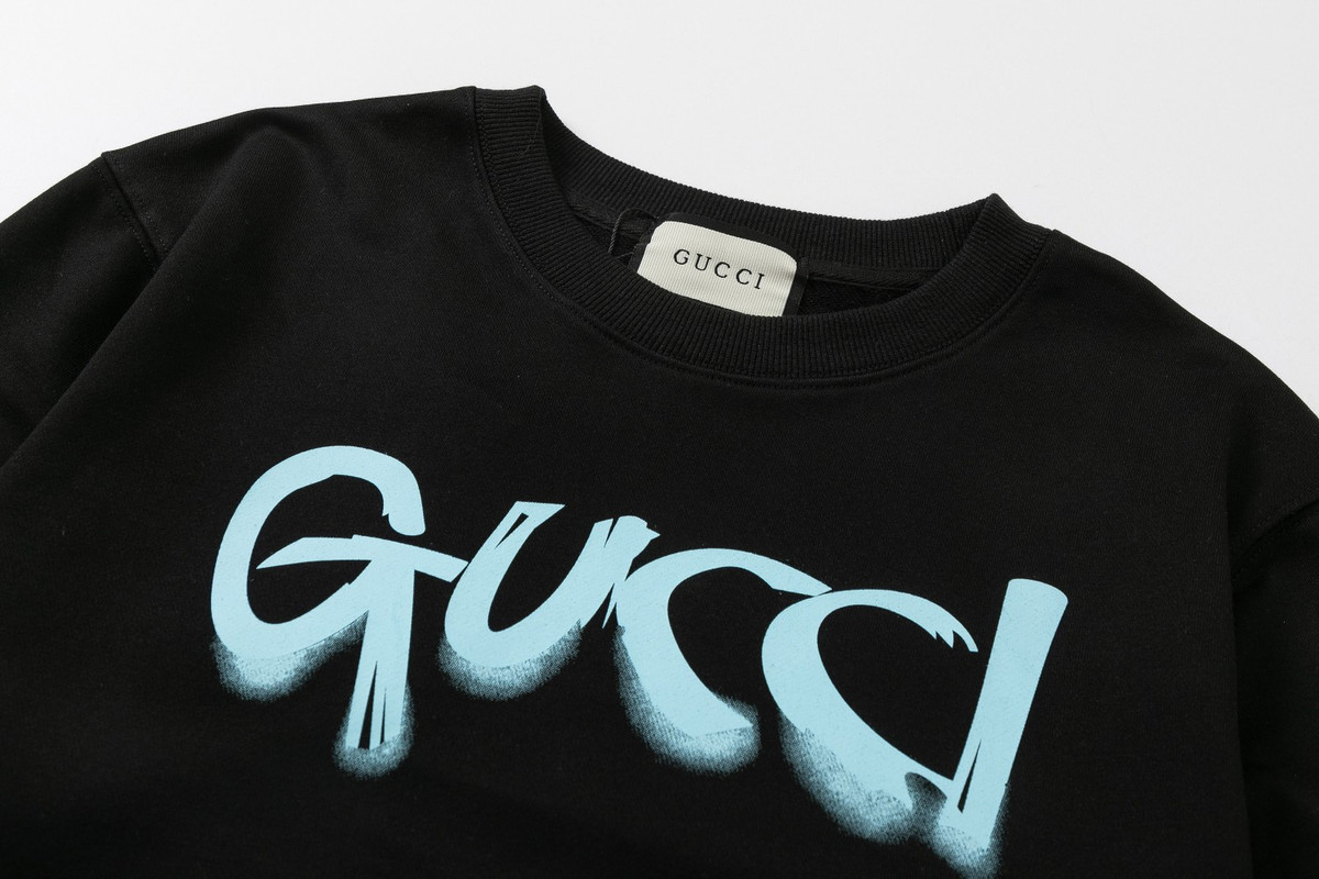 【GUCCI 公式旗艦店】グッチ ご好評に付き再入荷！！