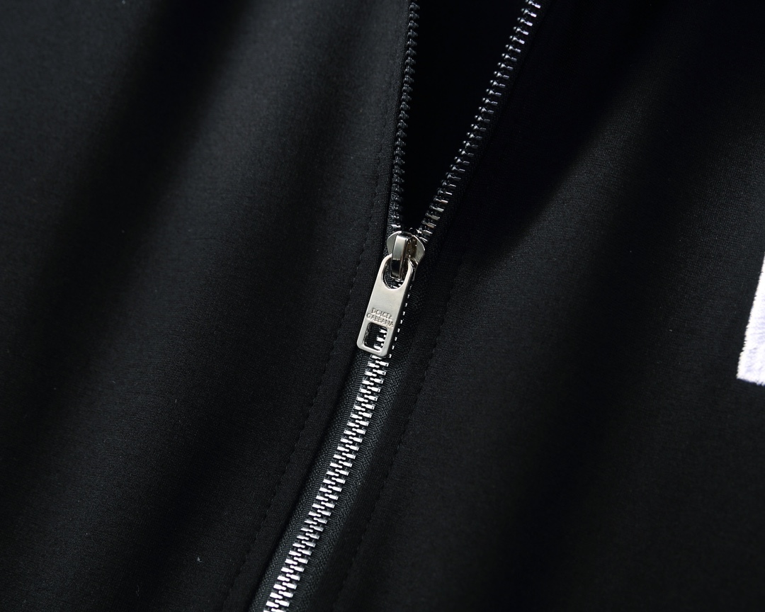 【Dolce&Gabbana】スーツ【即日出荷】ご好評に付き再入荷！