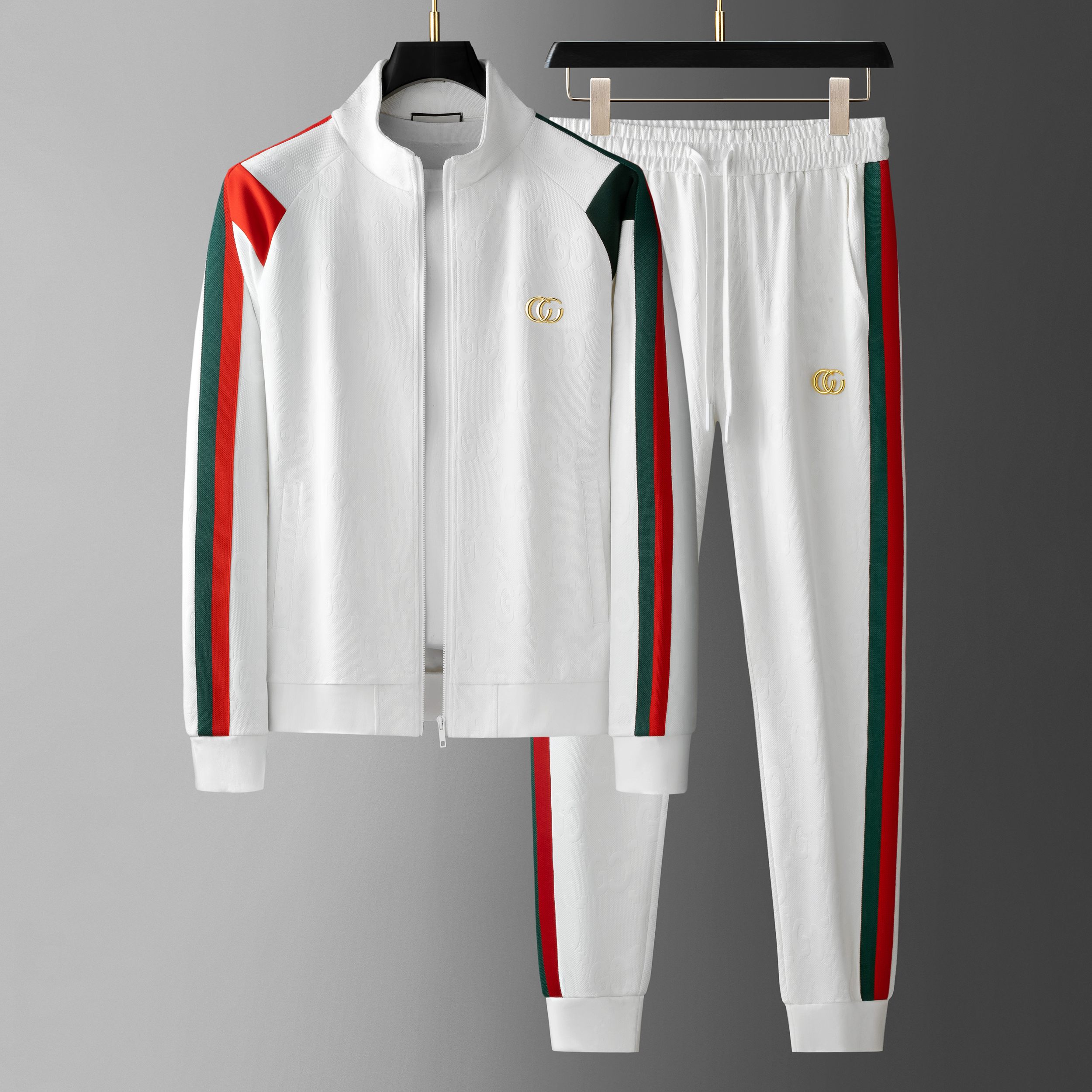 【GUCCI】( グッチ) スーツ【即日出荷】ご好評に付き再入荷！